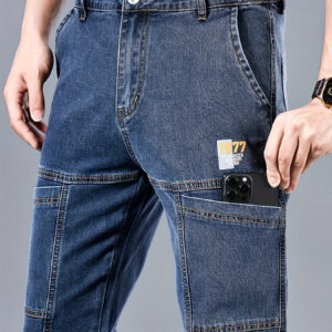 318 Slim-Fit Versatile Japanese-Style Stretch Jeans with Multiple Pockets for a Casual Look