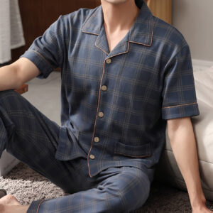 Two-Piece Men's Plaid Shirt and Pants Set, Breathable Sweat-Absorbing Short-Sleeve Long Pants for Spring/Autumn