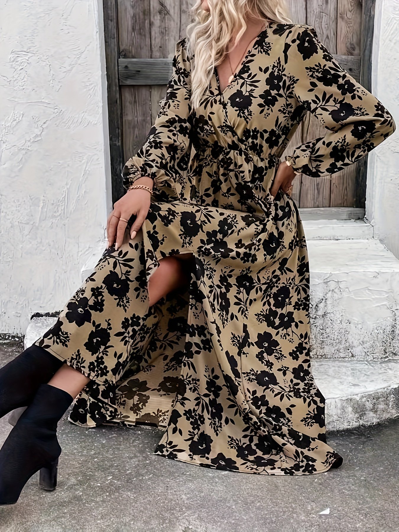 Shine with Floral Magic: The Elegant Dress for Every Occasion - Image 5