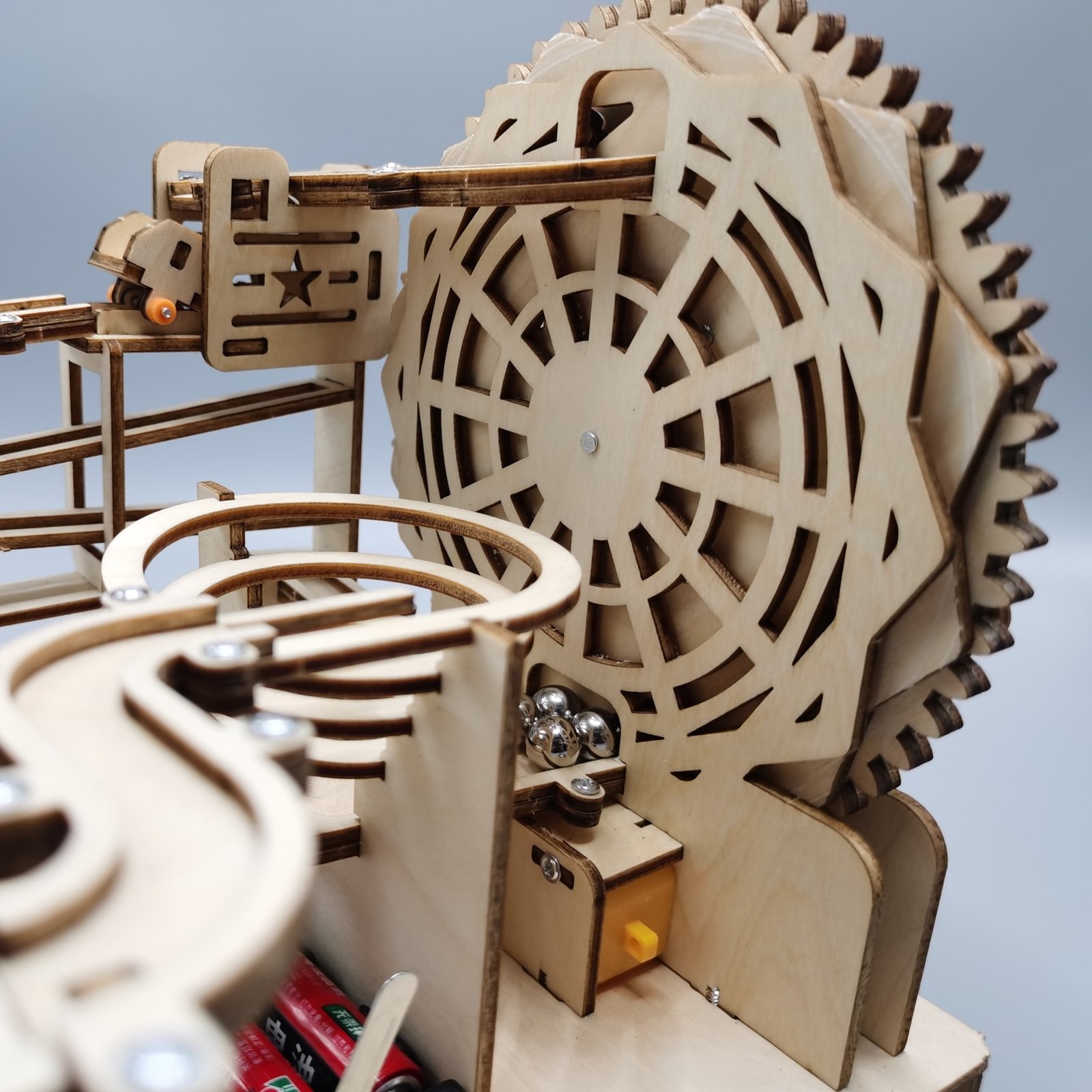 רכבת השיש המדהימה: איפה שהכיף פוגש גאונות! – תמונה 7