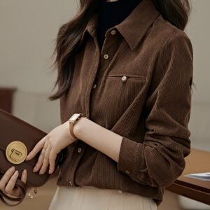 قميص الكوردروي الفاخر: أناقة متجددة لمواسمك المشرقة