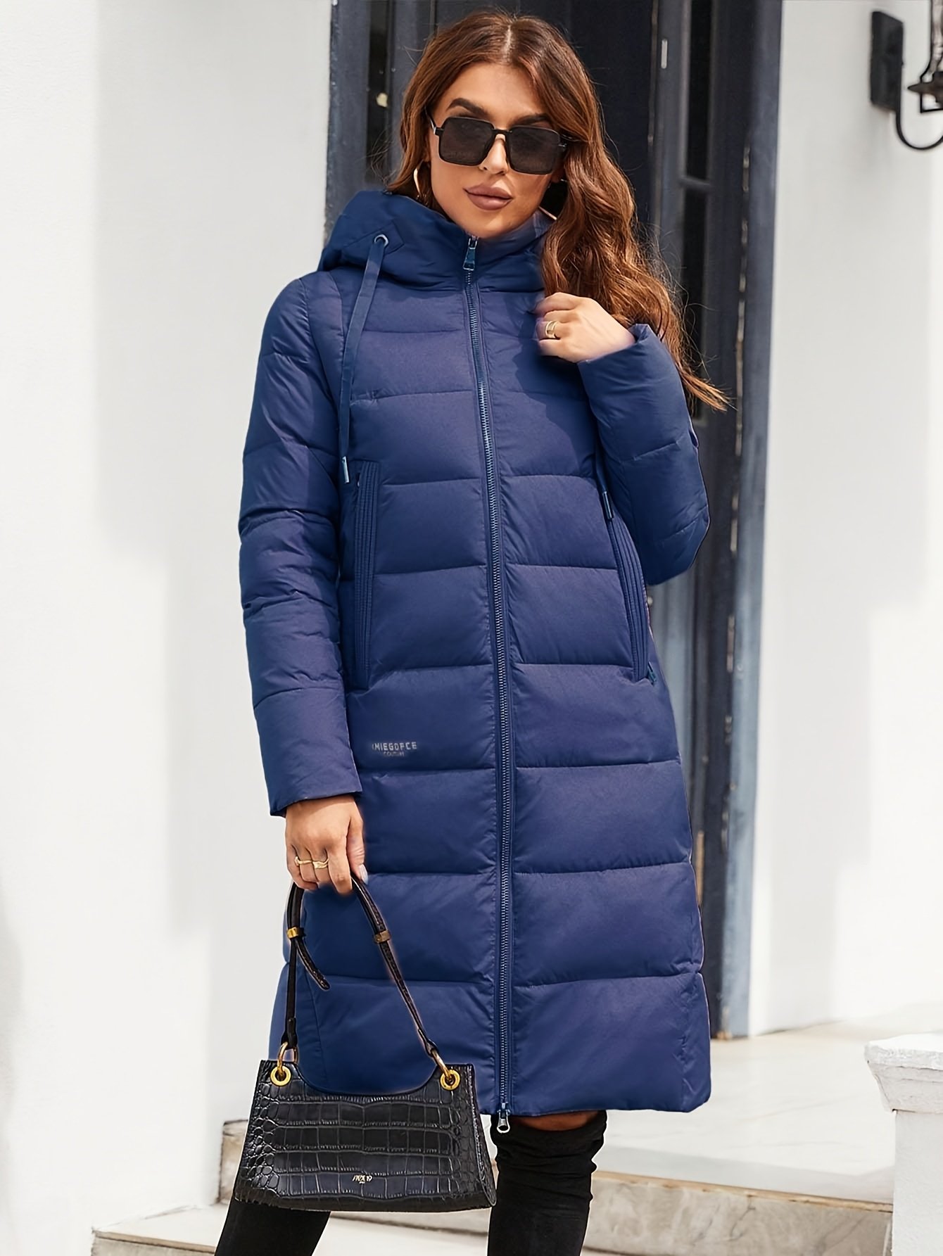 חמימות וסטייל: ז'קט החורף העכשווי לכל אירועייך!