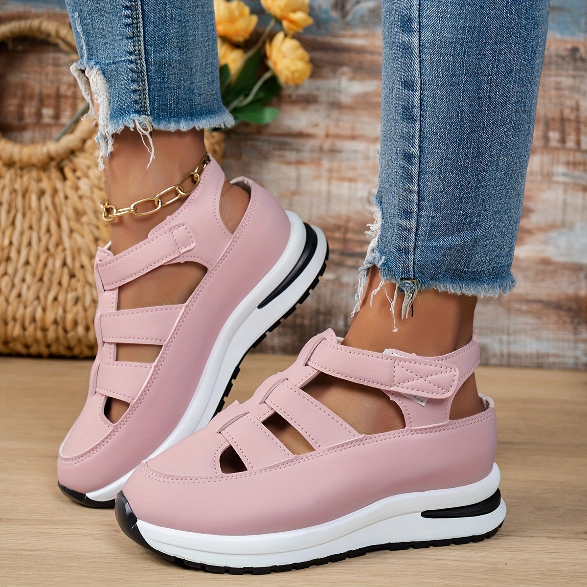 صندل المنصة الويدج: أناقة بلا حدود، راحة لا تُضاهى! - الصورة 4