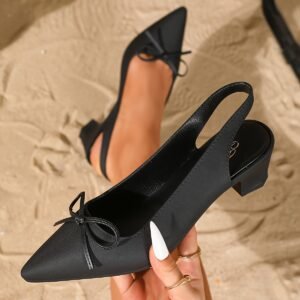 Black High Heels: Elegance in Every Step!