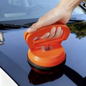 נפרדים מהשקעים במרכב הרכב שלך... השב לו את הברק המקורי!