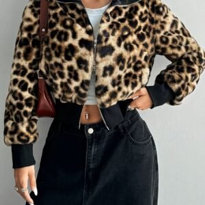 הבהיקי במגע נמר: ז'קט הפרווה החורפי האטרקטיבי ביותר!