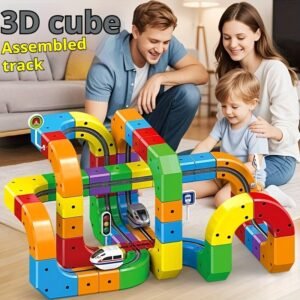 عالم قطار الأحلام السحري: بناء، استكشاف، وإبداع بلا حدود!