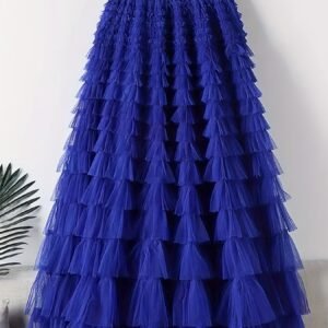 تنورة الأنوثة المطلقة: أناقة لا تضاهى لكل مناسبة