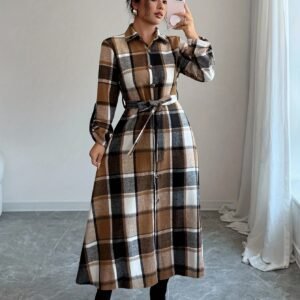 فستان المربعات الأنيق: أناقة عصرية متعددة الاستخدامات لكل امرأة!