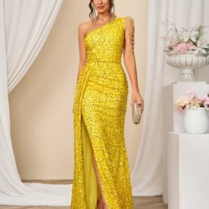 فستان سهرة الكتف الواحد: إطلالة تخطف الأضواء!