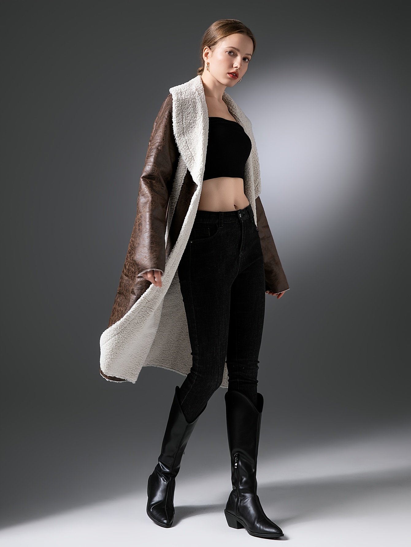 معطف الشتاء الفاخر: دفء وأناقة لكل مناسبة