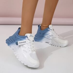 שדרגי את הסטייל שלך: נעל פלטפורמה ספורטיבית יוקרתית בעיצוב מדורג