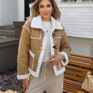 جاكيت الخريف والشتاء الفاخر: أناقة الدراجة النارية بلمسة فرو صناعي راقية!