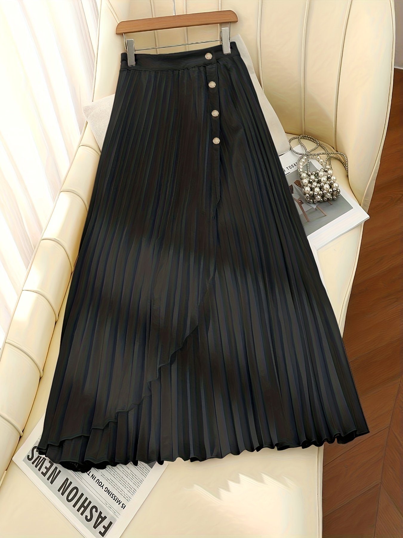 تنورة الأناقة المطلقة: تصميم يواكب جمالك في كل زمان ومكان - الصورة 7