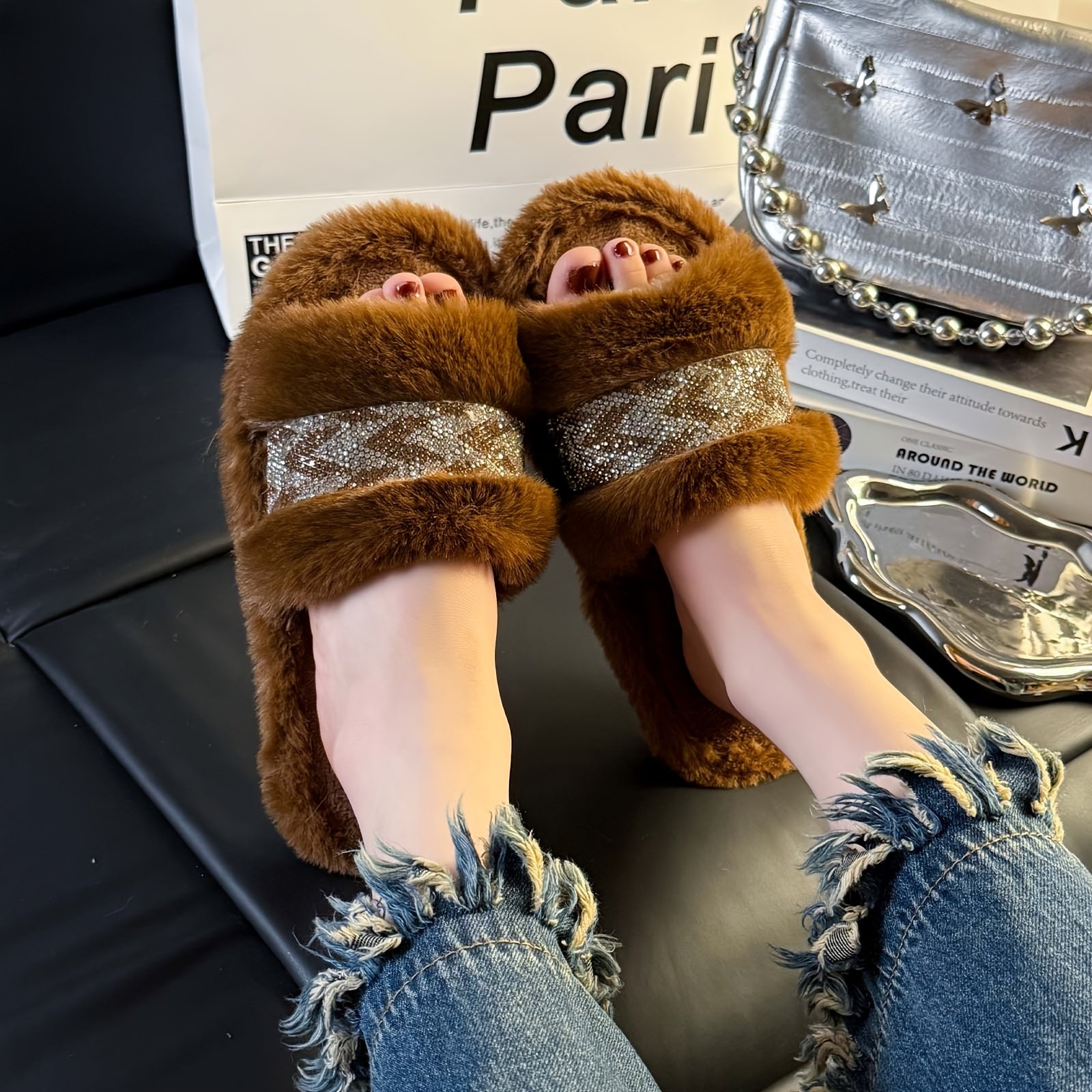 נוחות מפוארת, סטייל מתחדש: נעלי בית CLOUDSTRIDE יוקרתיות לנשים – תמונה 11