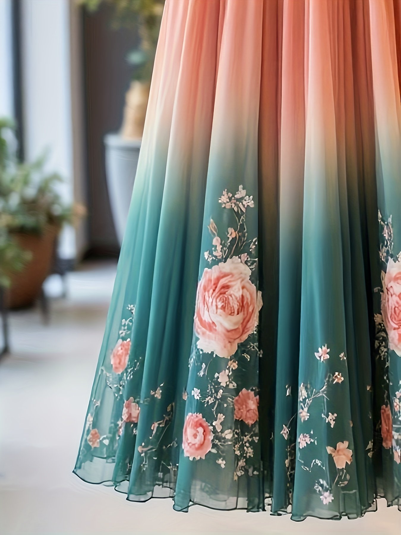 חצאית שיפון ורדים: סיפור של אלגנטיות עדינה ופאר ייחודי. – תמונה 4