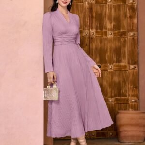 أيقونة الأناقة: فستان الماكسي لكل فصول التألق!