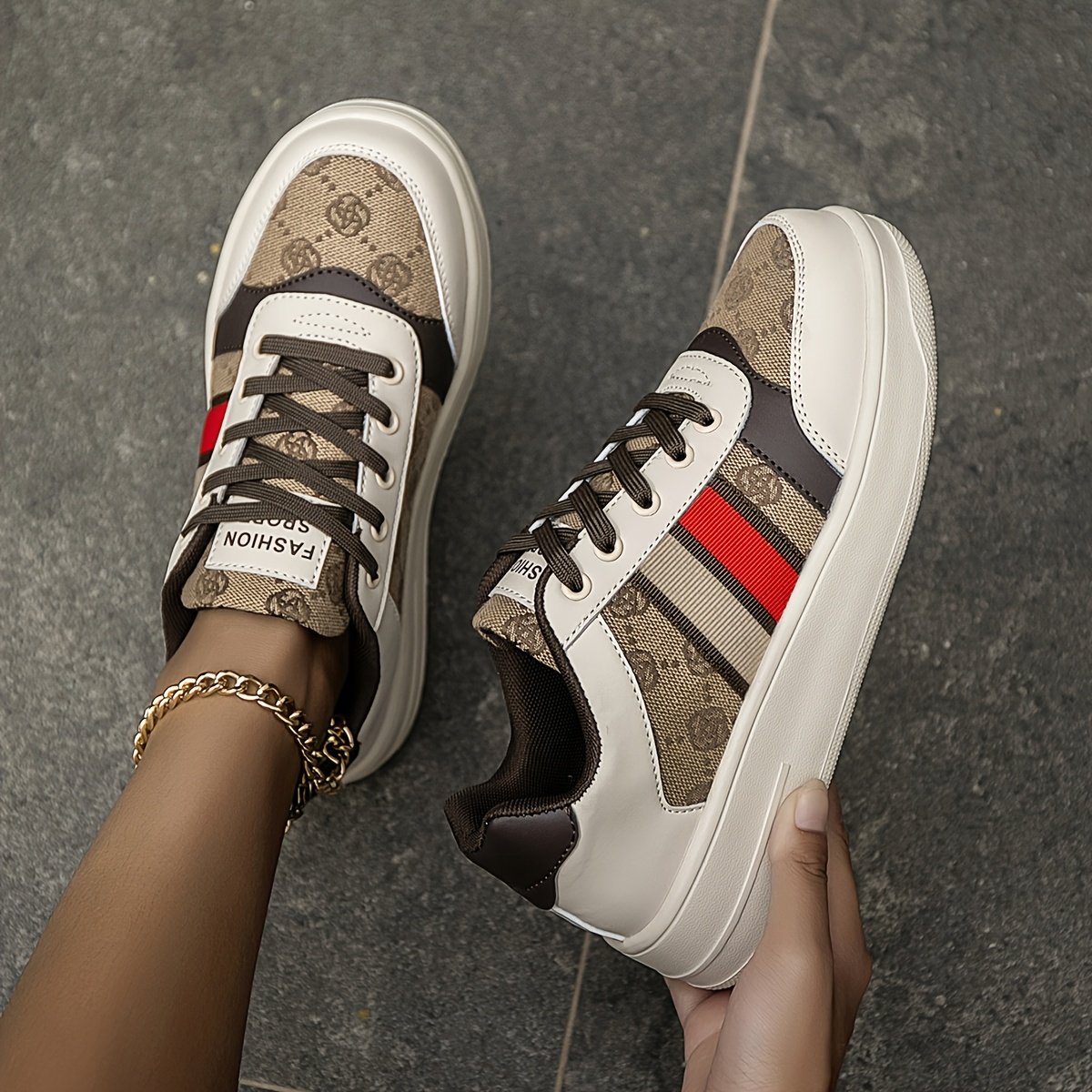 צאו לדרך בסטייל ונוחות: נעל סקייט מודרנית לכל הרפתקה! – תמונה 4