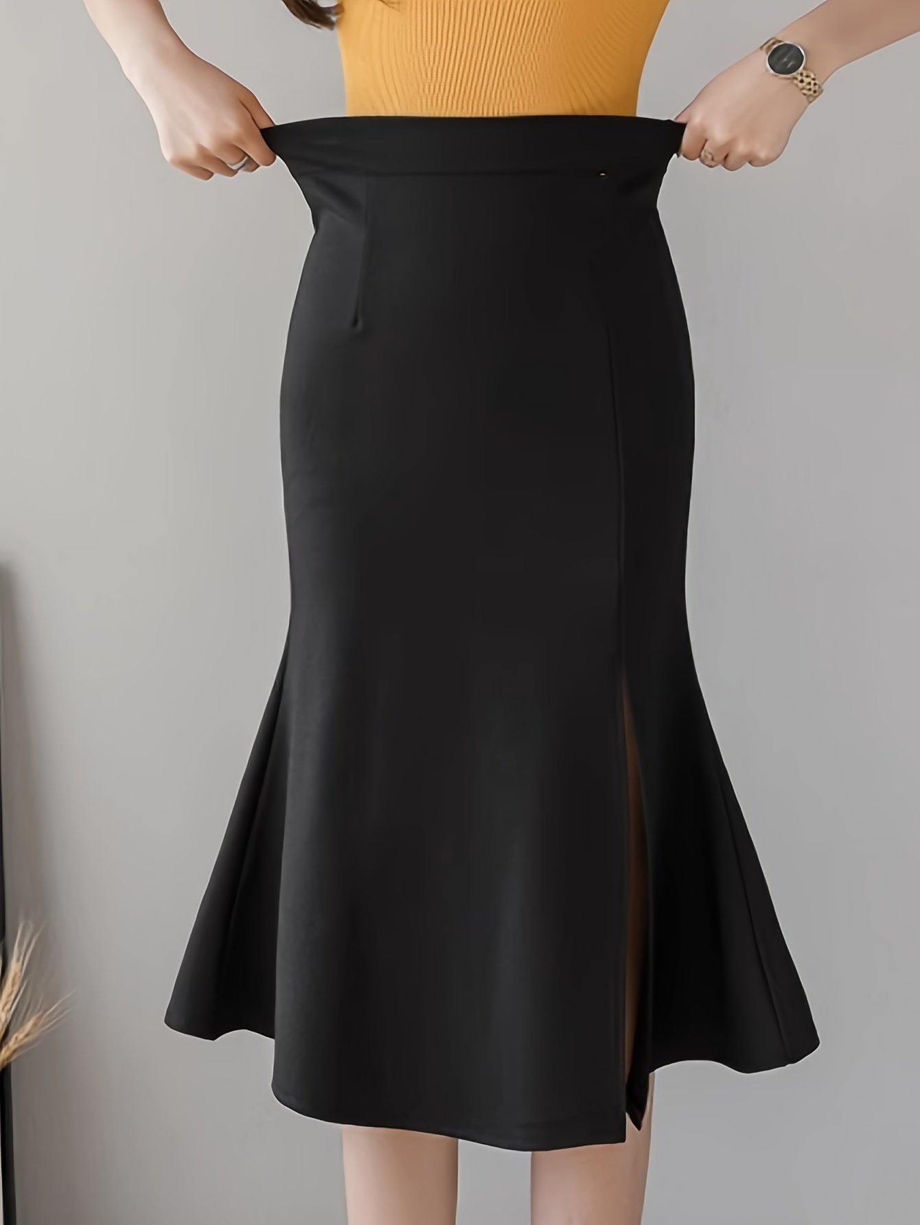 חצאית מידי במותן גבוה: שיק, נוחות ומשיכה שאין לעמוד בפניה! – תמונה 5