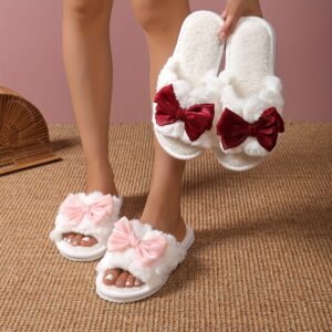 تدللي قدميكِ هذا الشتاء: شبشب القوس الدافئ!