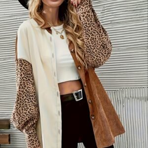 قميص الأناقة المتفردة: لمسة الفهد التي تخطف الأنظار