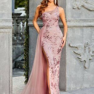 فستان السهرة الفاخر: تألقي بإطلالة لا تُنسى!