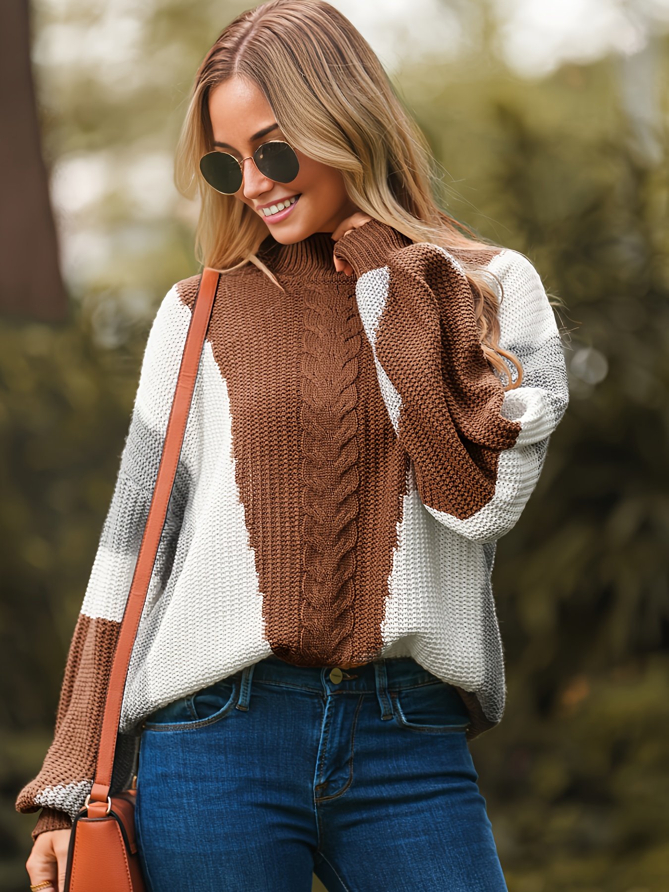 Color Block Pullover: Warm Elegance for Cold Seasons - Image 3