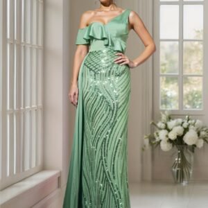 הבהיקי בזוהר: שמלת ערב אלגנטית בכתף אחת ופרטי פייטים מהפנטים!