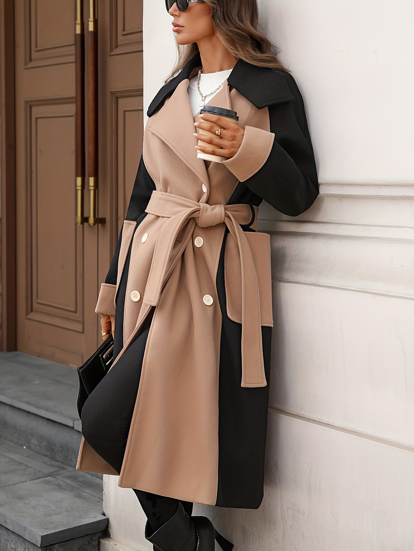 معطف الشتاء الأنيق: دفء لا يُقاوم وطلّة مذهلة! - الصورة 5