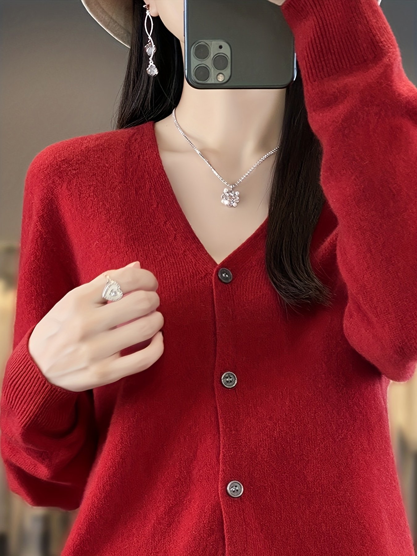 كارديغان الصوف الفاخر: دفء وأناقة لا تضاهى - الصورة 10