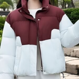 שיק חורפי קצרצר: מעיל יוקרתי ומחמם בעיצוב אופנתי