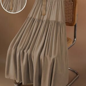 تنورة الأناقة الخالدة: تصميم يواكب كل فصولك