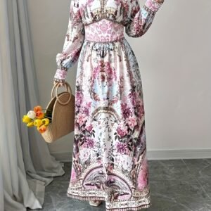 فستان الزهور المتدفق: أناقة عصرية وجاذبية لا تُقاوَم