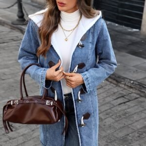 جاكيت الدينم الشتوي الفاخر: دفء يلتقي بالأناقة المطلقة