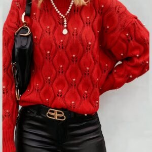 تألقي بدفء: كنزة الشتاء الأنيقة بتفاصيل اللؤلؤ الساحرة!