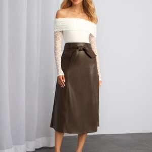 Autumn Leather Skirt: Luxurious Elegance for Every Occasion!