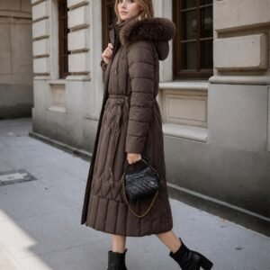Winter Warmth with a Modern Touch: Women's Hooded Coat for Style and Comfort