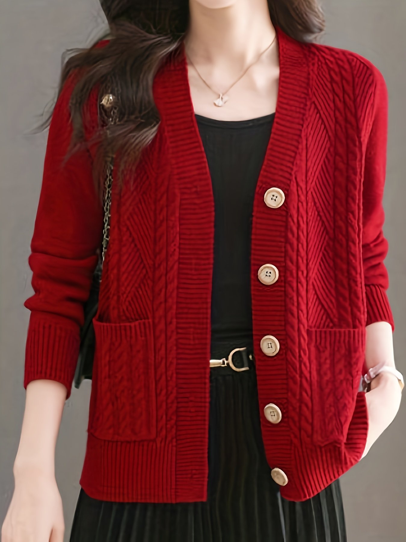 Timeless Elegance Cardigan: Warmth and Luxury for Every Look - Image 4