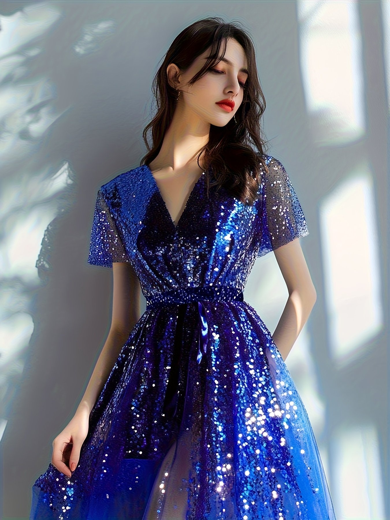 Sparkling Sequin Evening Dress: Dazzling Elegance! - Image 4