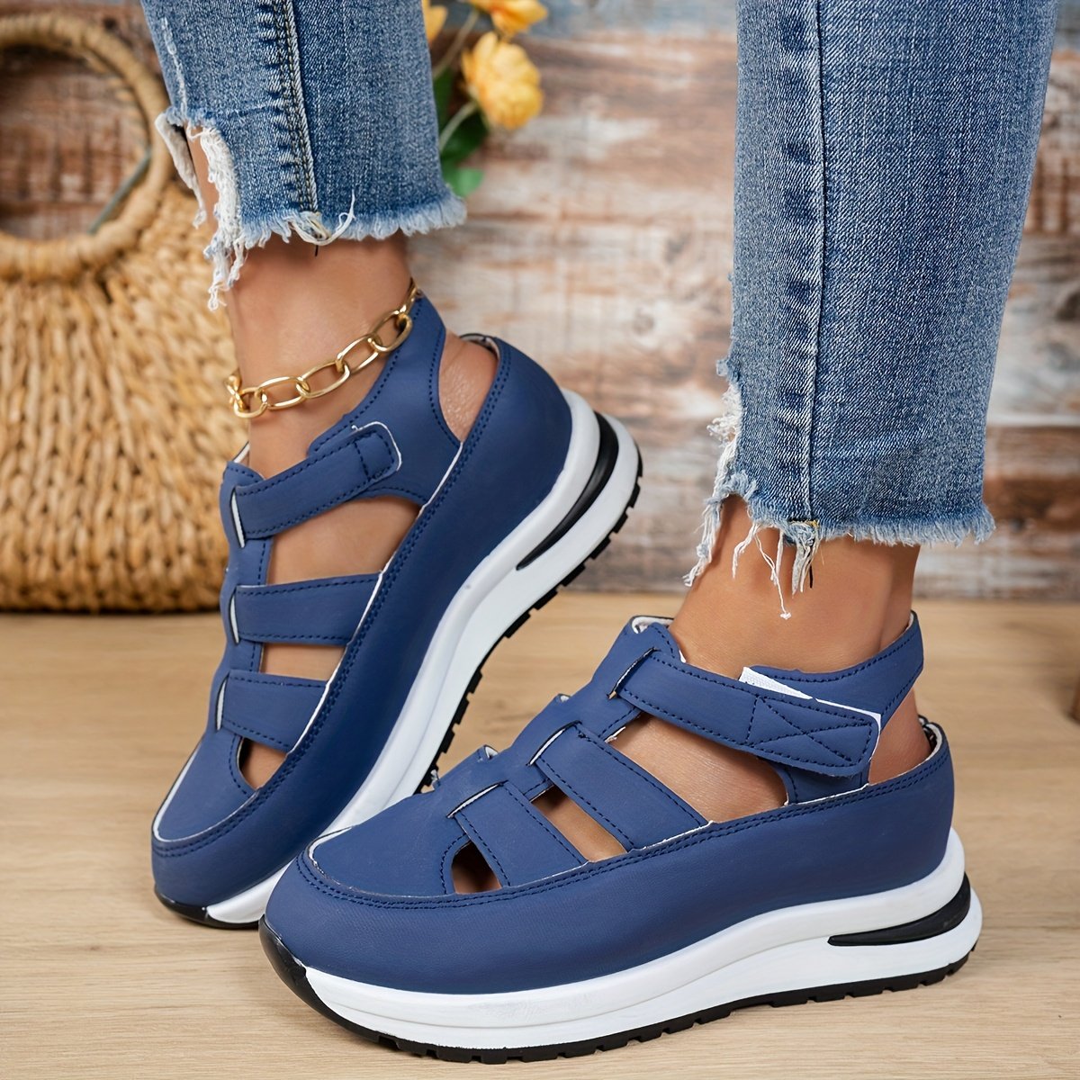 صندل المنصة الويدج: أناقة بلا حدود، راحة لا تُضاهى! - الصورة 7