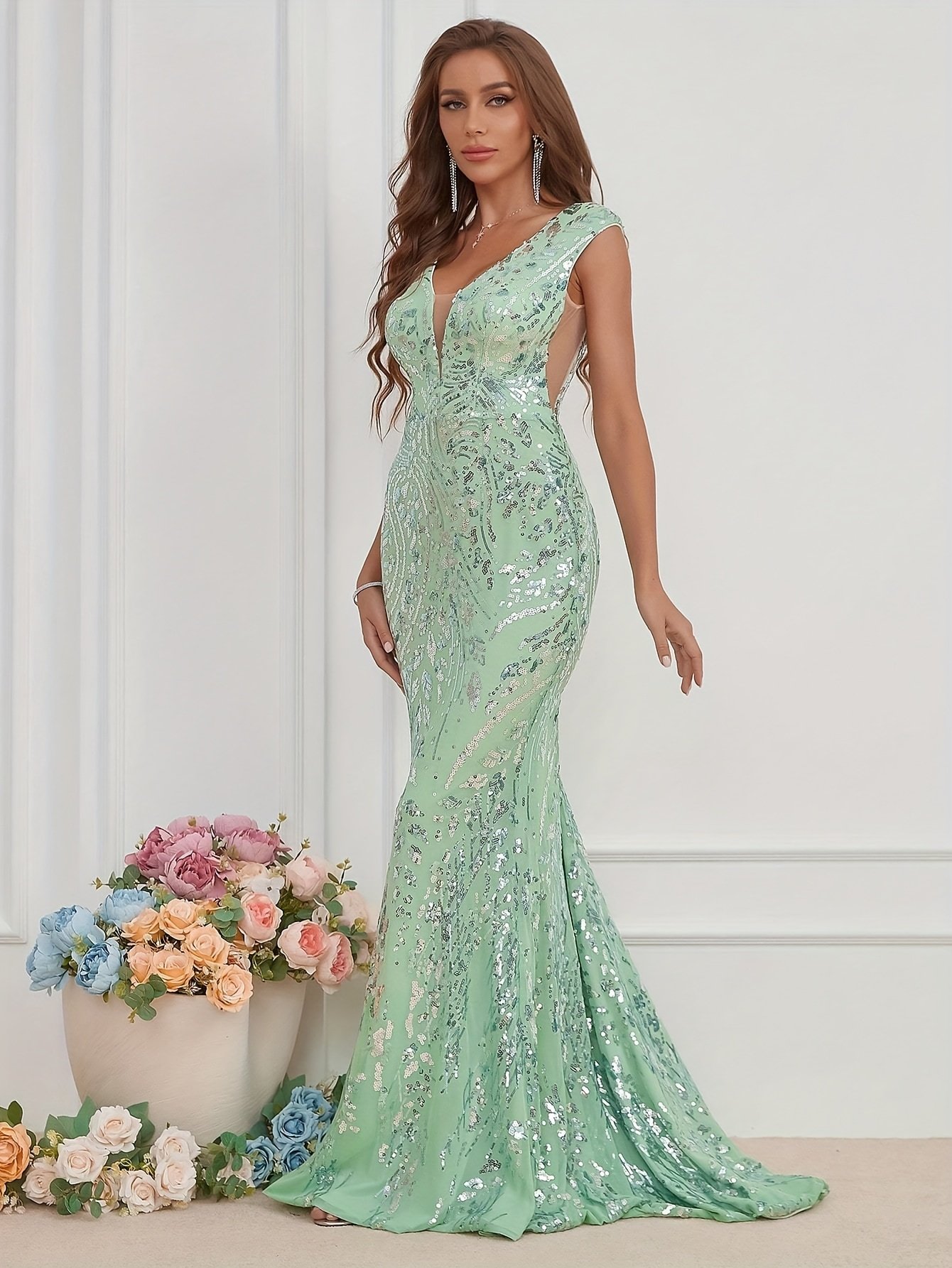 זוהרי בקסם מוחלט: שמלת ערב יוקרתית לאירועים הבלתי נשכחים שלך – תמונה 4