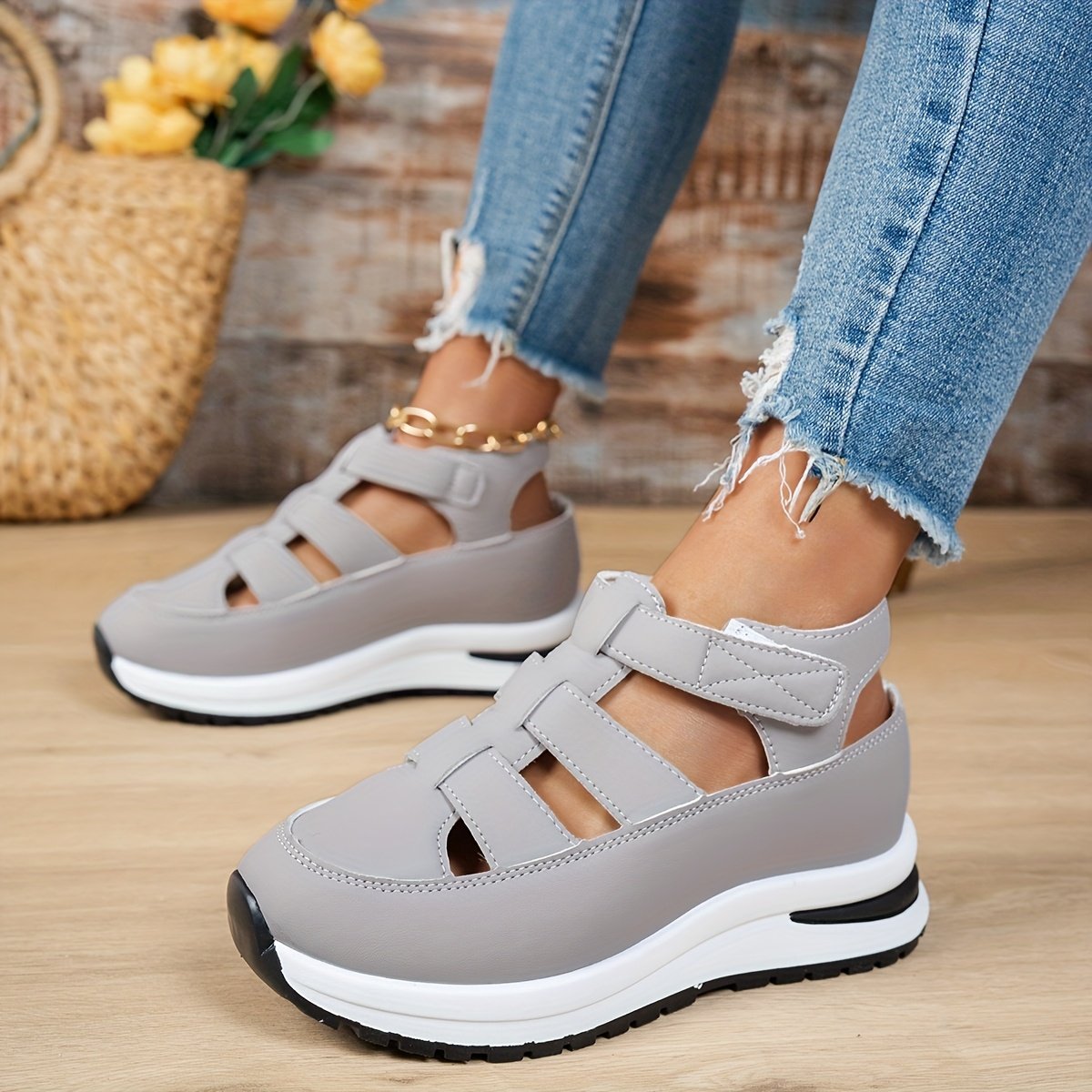 صندل المنصة الويدج: أناقة بلا حدود، راحة لا تُضاهى! - الصورة 8