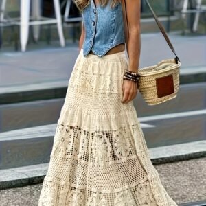 Bohemian Summer Allure: A Maxi Skirt for Every Occasion!