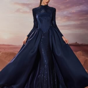 فستان السهرة الفاخر: تألقي بلمعان الترتر وأناقة القطعتين