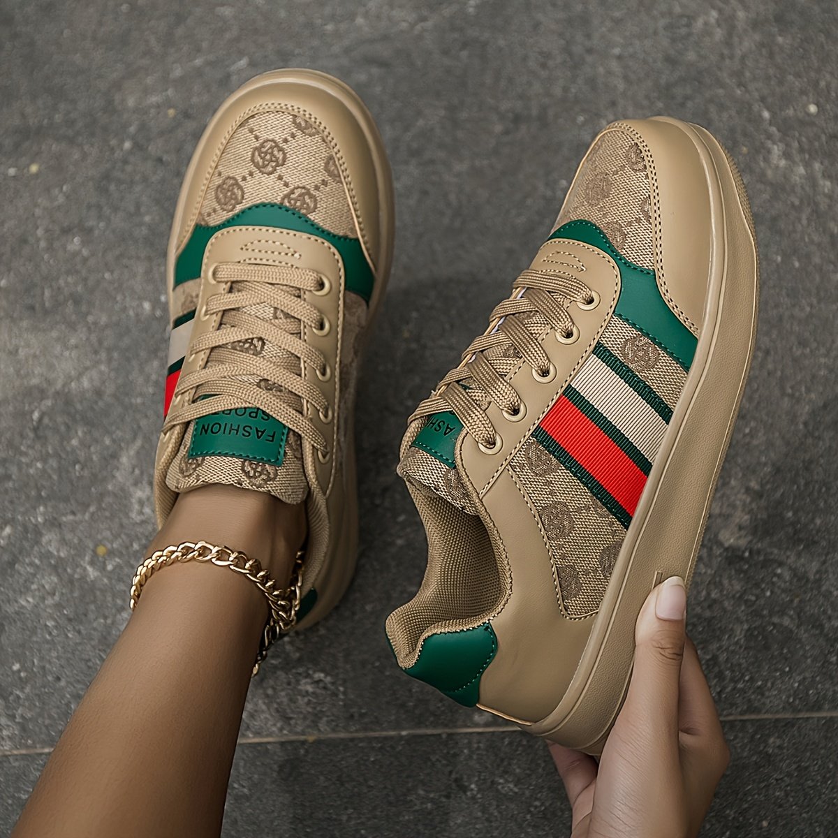 צאו לדרך בסטייל ונוחות: נעל סקייט מודרנית לכל הרפתקה! – תמונה 6