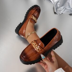 حذاء اللوفر الأنيق: راحة فاخرة لكل المواسم بلمسة عصرية!