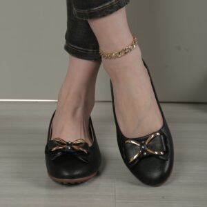 حذاء الباليرينا الأنيق: أناقة لا مثيل لها وراحة تدوم طوال اليوم!