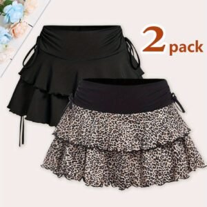 جاذبية لا تُقاوم: طقم التنورة القصيرة المثيرة