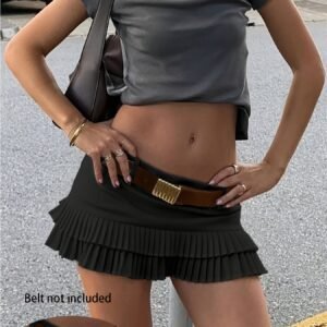 Y2K Pleated Skirt: Daring Style & Irresistible Allure!