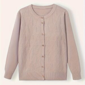 كارديغان الأناقة والراحة: لمسة دافئة لكل إطلالة